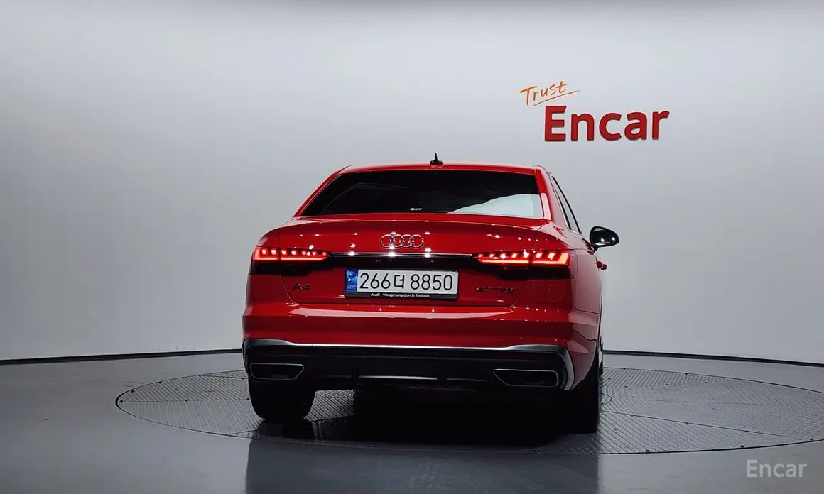 Фото 4 - Audi A4