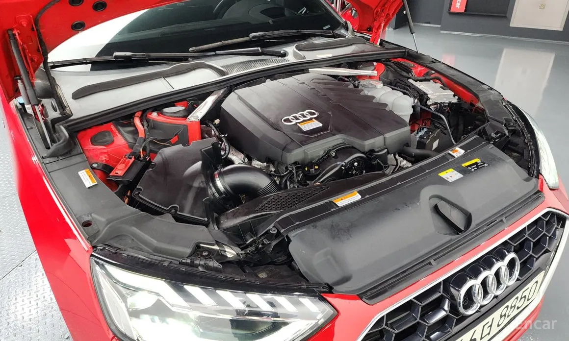 Фото 6 - Audi A4