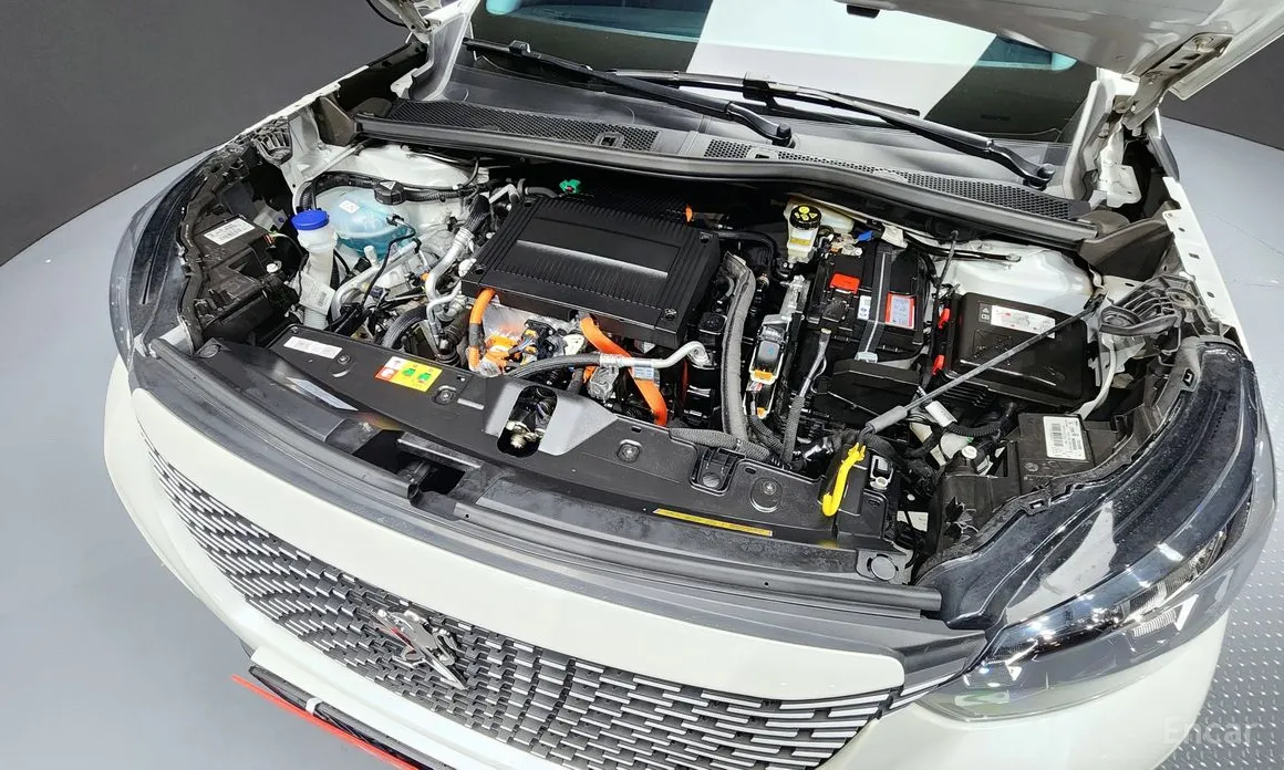 Фото 6 - Peugeot 2008