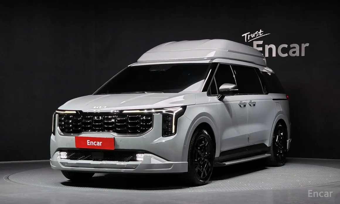 Фото 1 - Kia Carnival