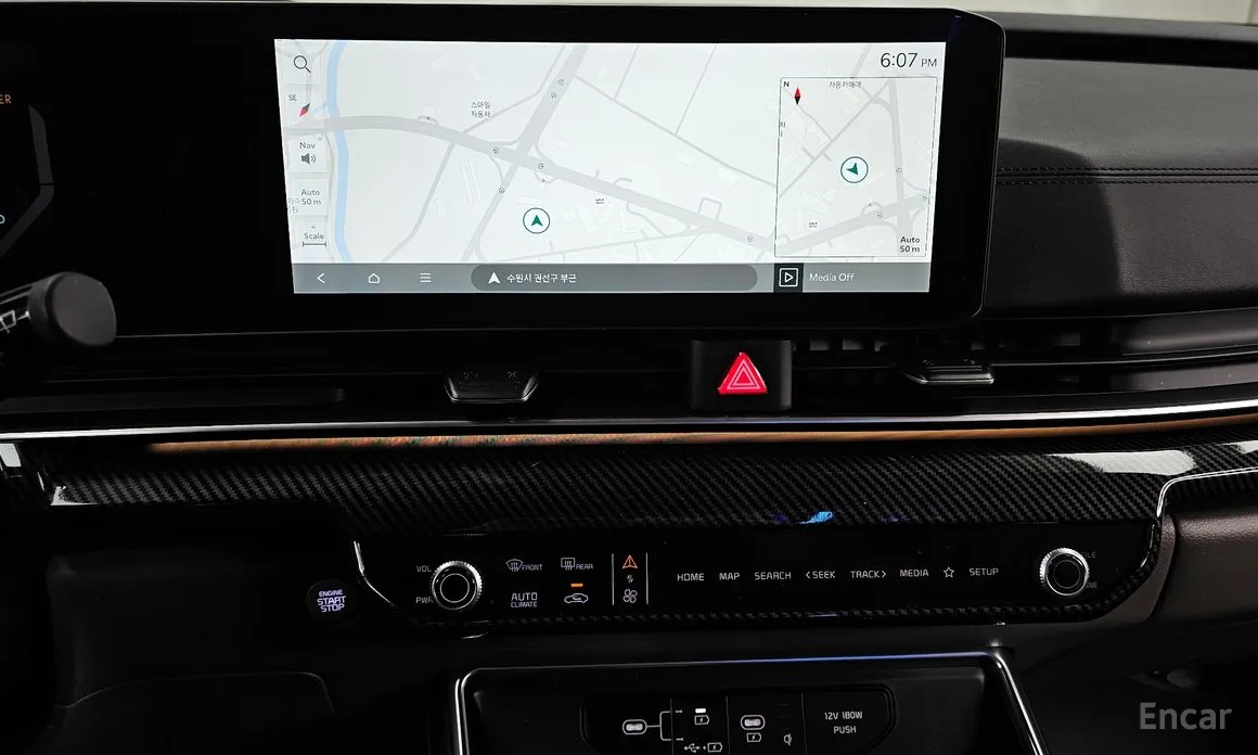 Фото 14 - Kia Carnival