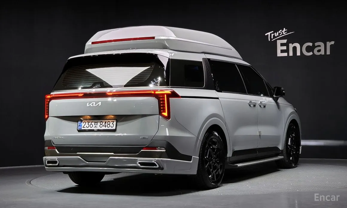 Фото 2 - Kia Carnival