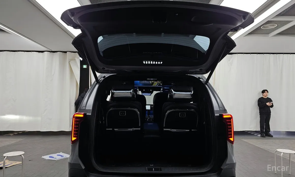 Фото 20 - Kia Carnival