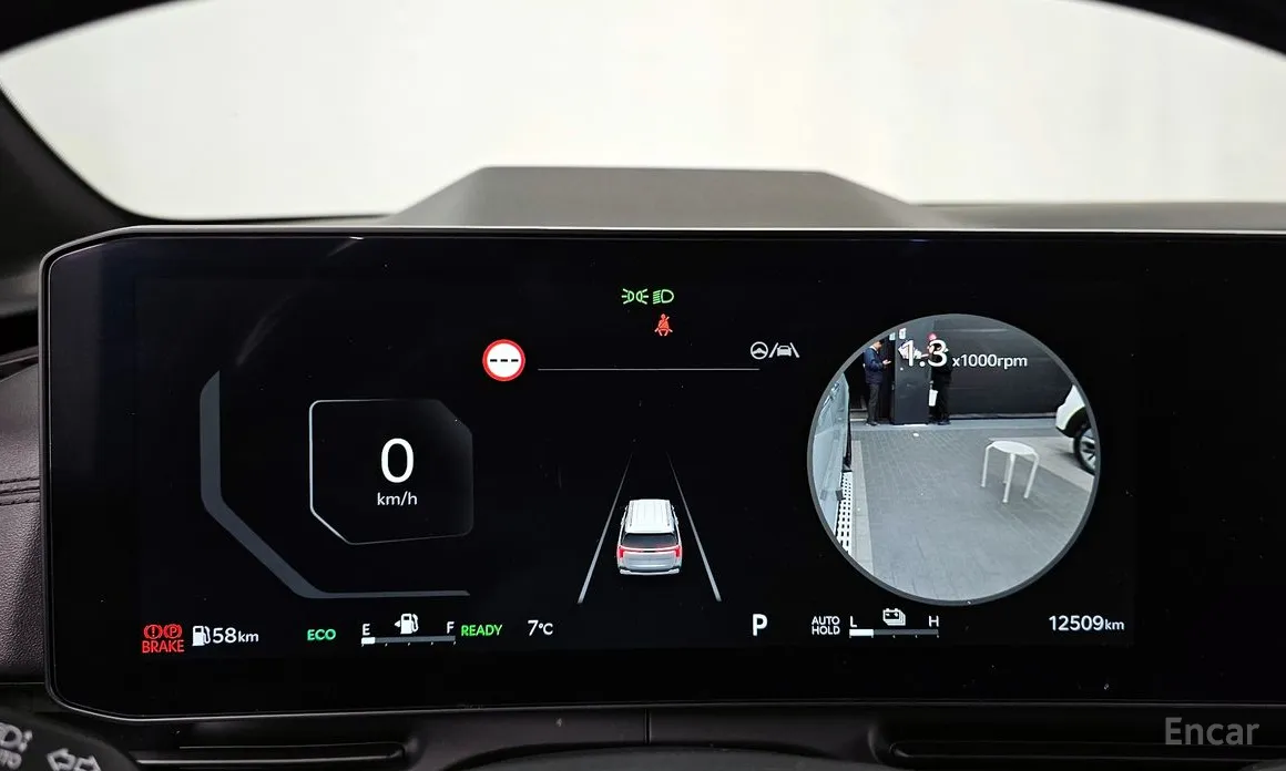 Фото 8 - Kia Carnival