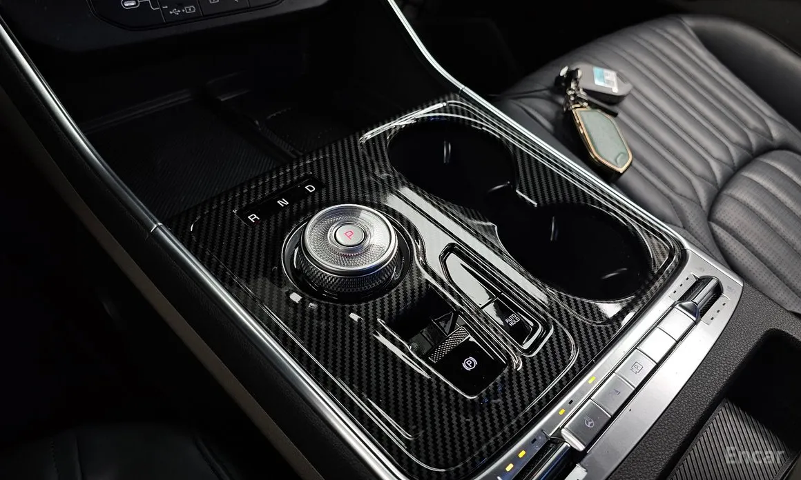 Фото 9 - Kia Carnival