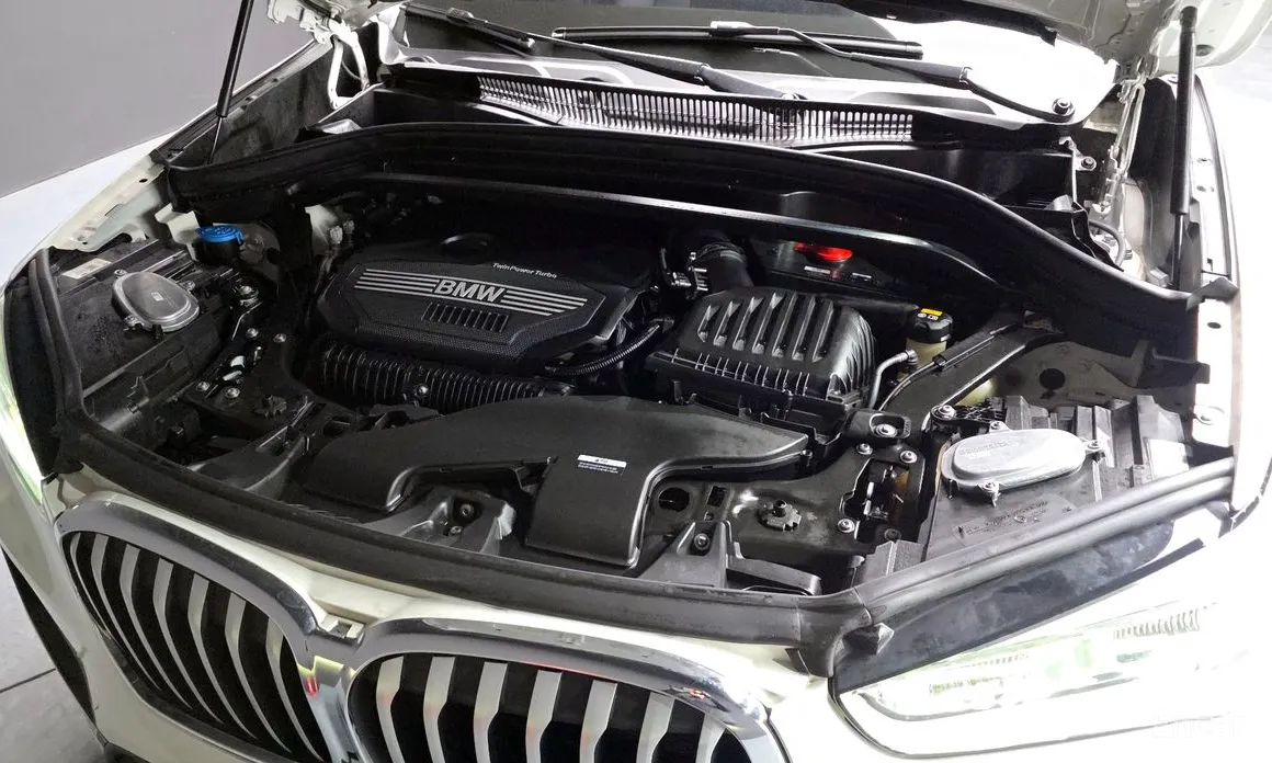 BMW X1 2016 xDrive 20i xLine