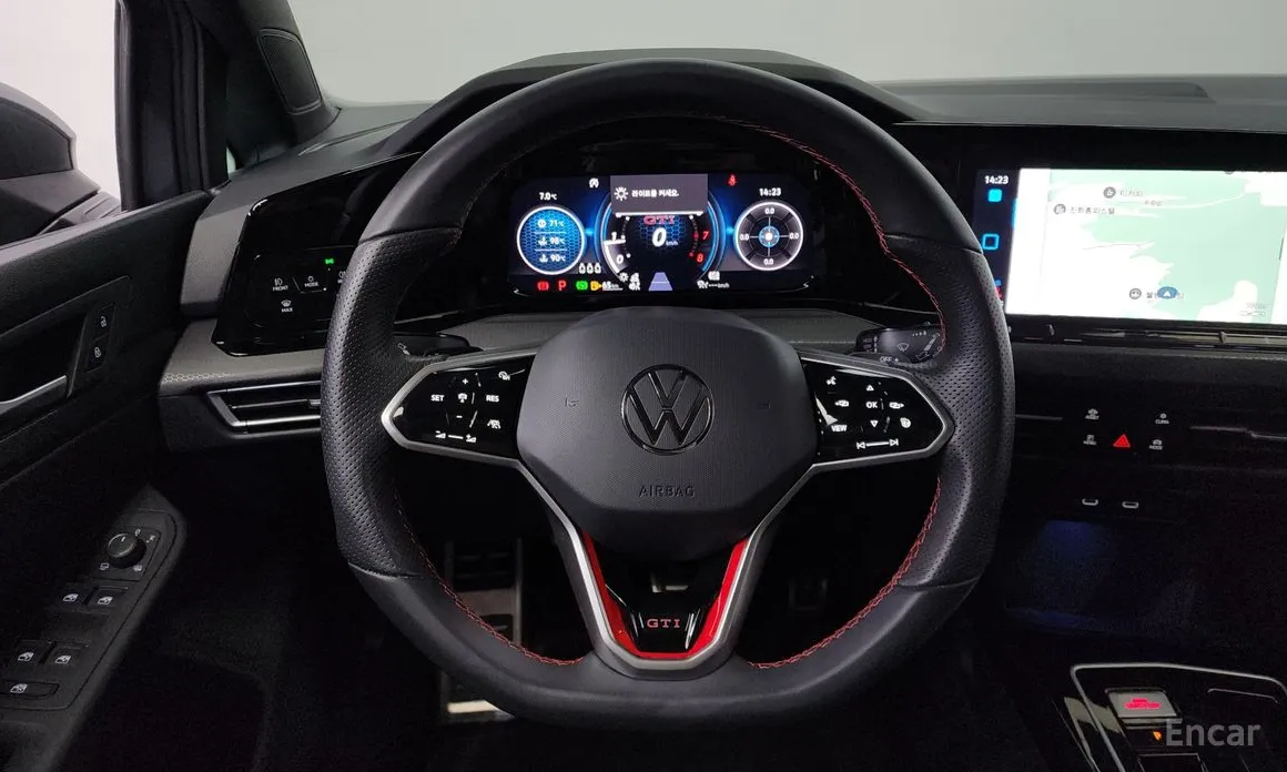 Фото 15 - Volkswagen Golf