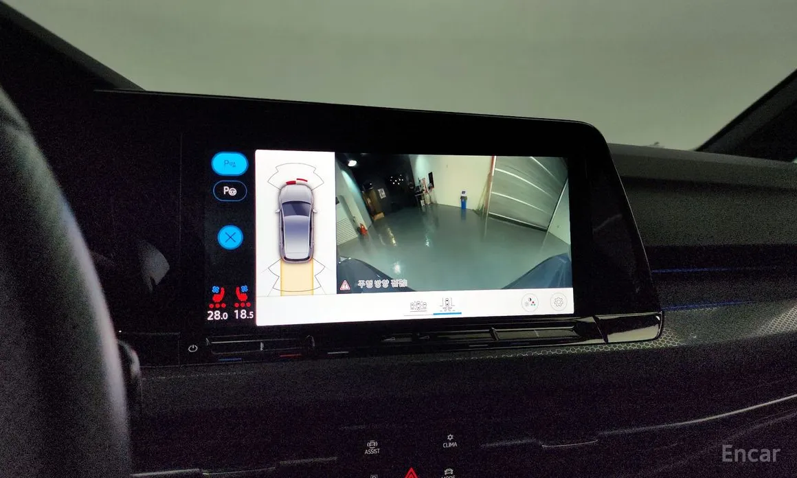 Фото 17 - Volkswagen Golf