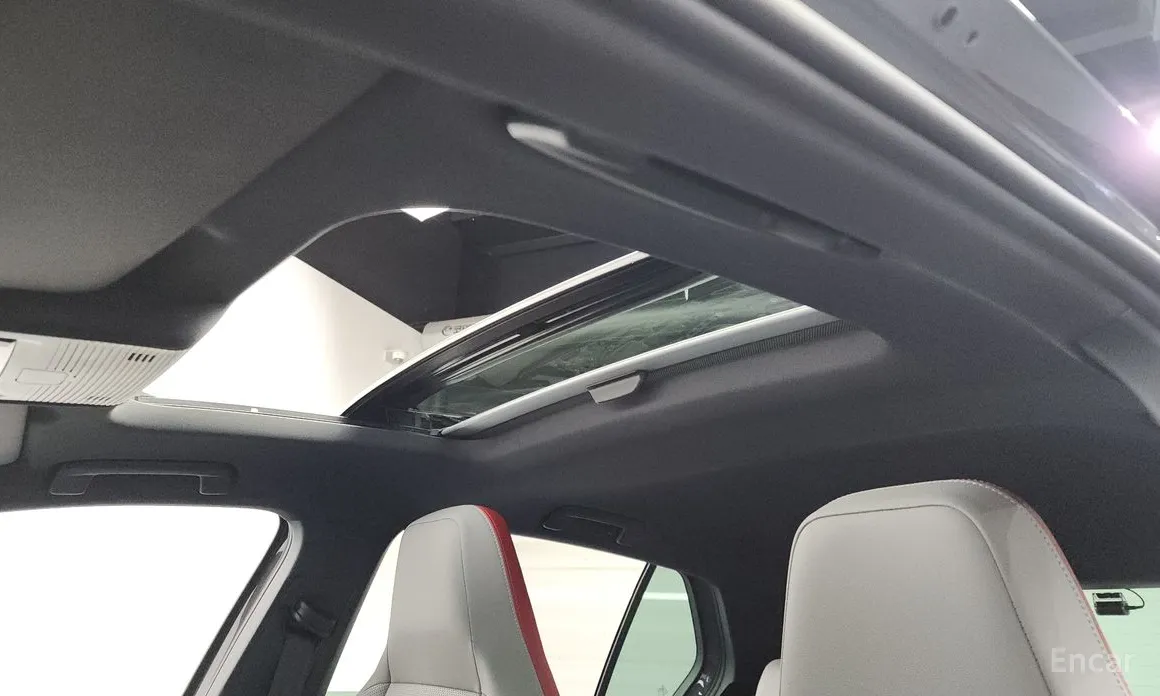 Фото 18 - Volkswagen Golf