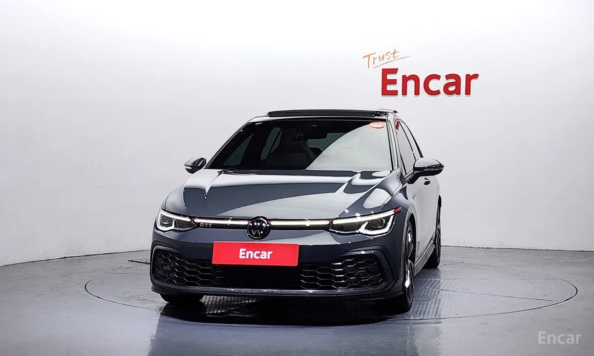 Фото 3 - Volkswagen Golf