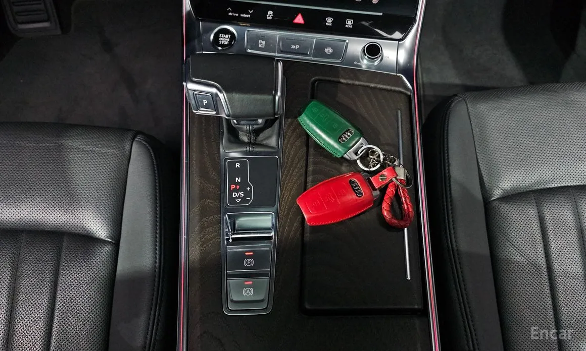 Фото 9 - Audi A6