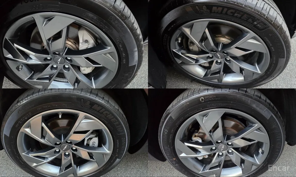 Фото 6 - Genesis GV70