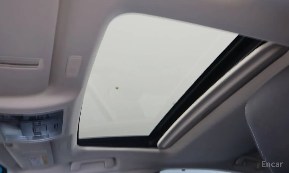 Фото 14 - Lexus ES