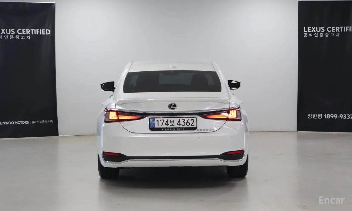 Фото 4 - Lexus ES