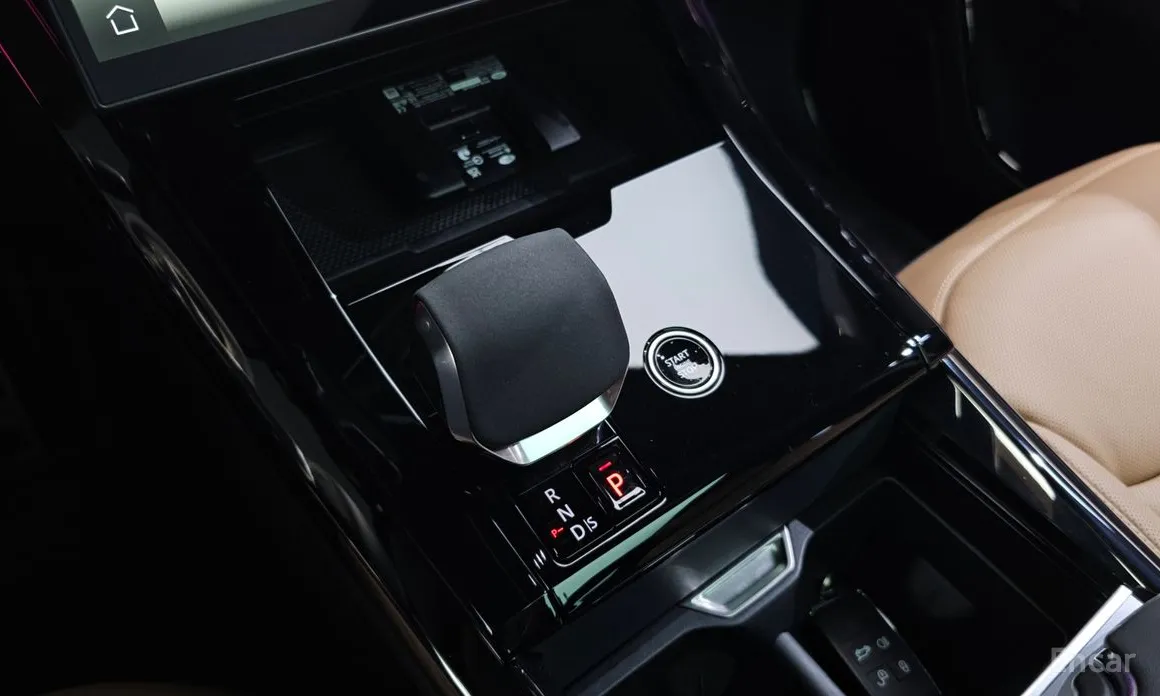 Фото 18 - Land Rover Range Rover Sport