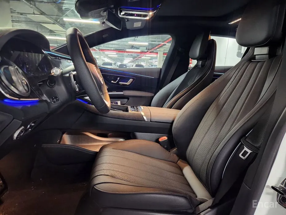 Фото 15 - Mercedes-Benz EQS