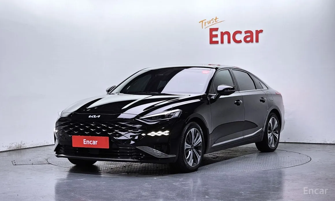 Фото 1 - Kia K8