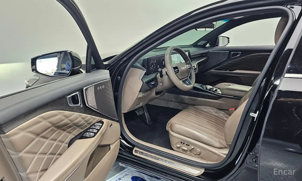 Фото 10 - Kia K8