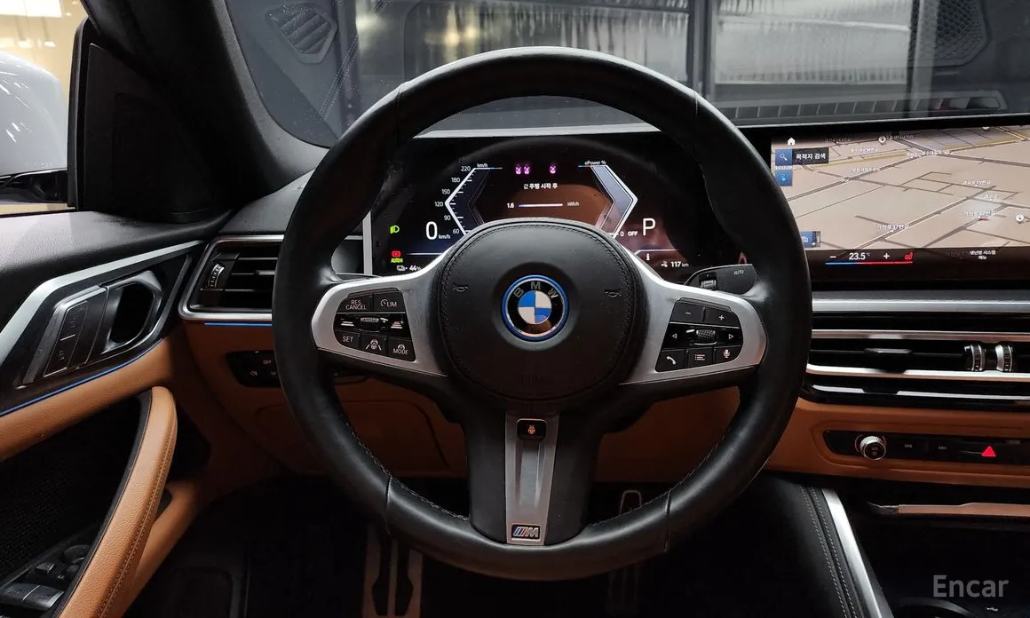 Фото 13 - BMW i4