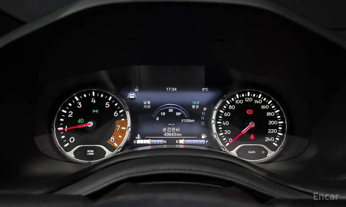 Фото 8 - Jeep Renegade