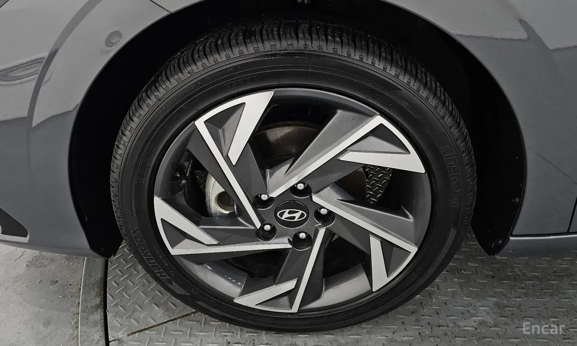 Фото 5 - Hyundai Avante