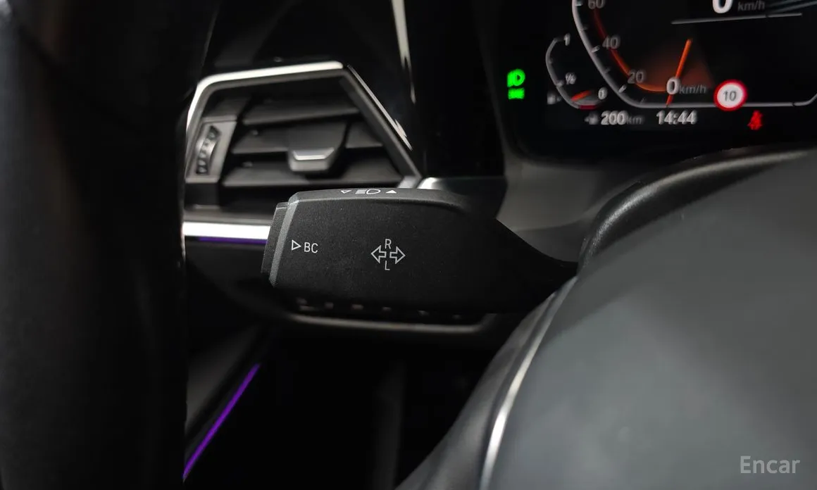 Фото 16 - BMW 3 Series