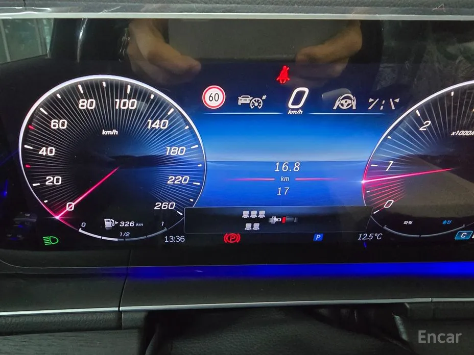 Фото 13 - Mercedes-Benz GLS-Class