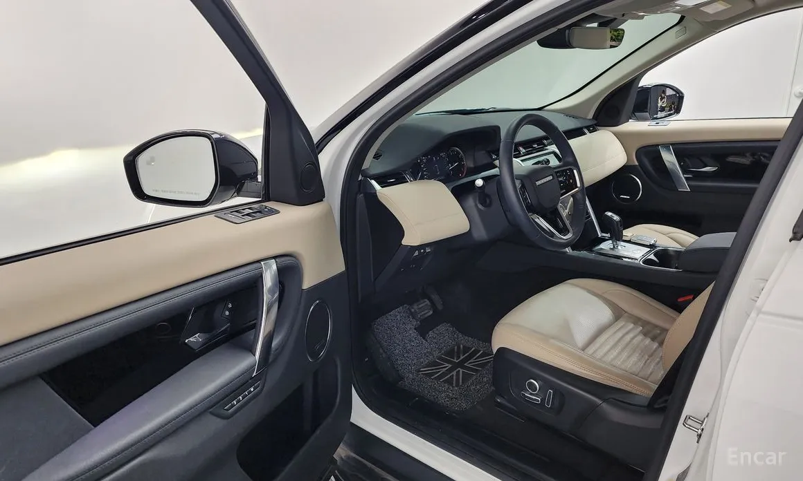 Фото 10 - Land Rover Discovery Sport