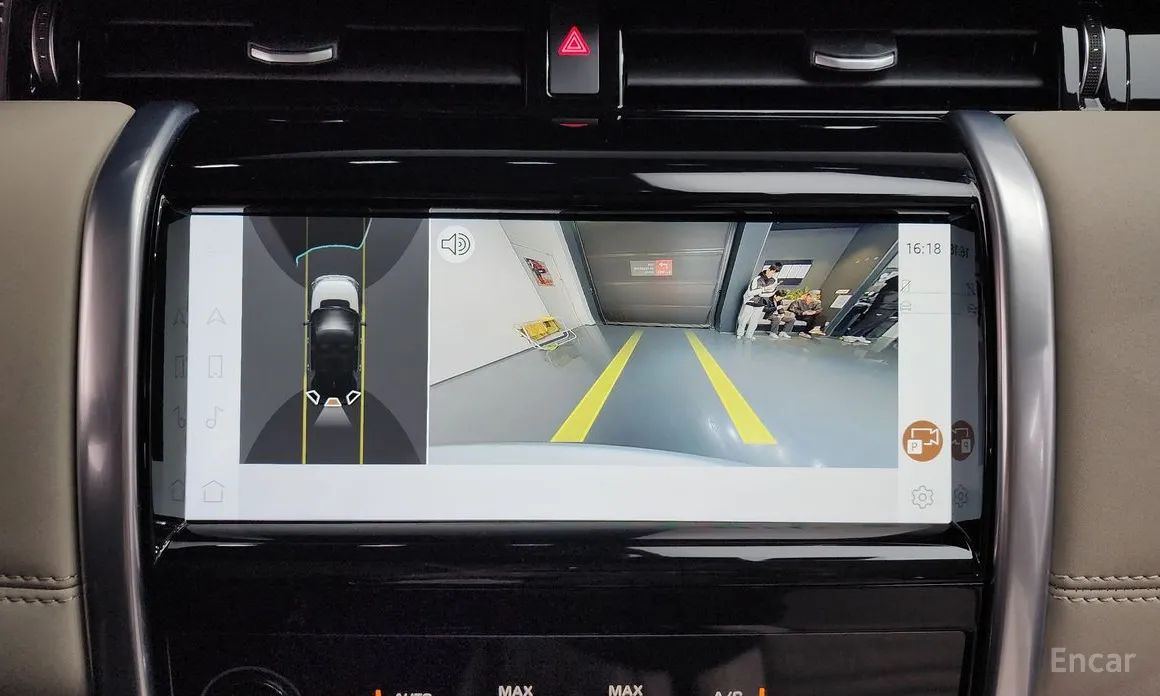 Фото 16 - Land Rover Discovery Sport