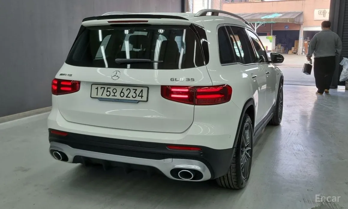 Фото 2 - Mercedes-Benz GLB-Class