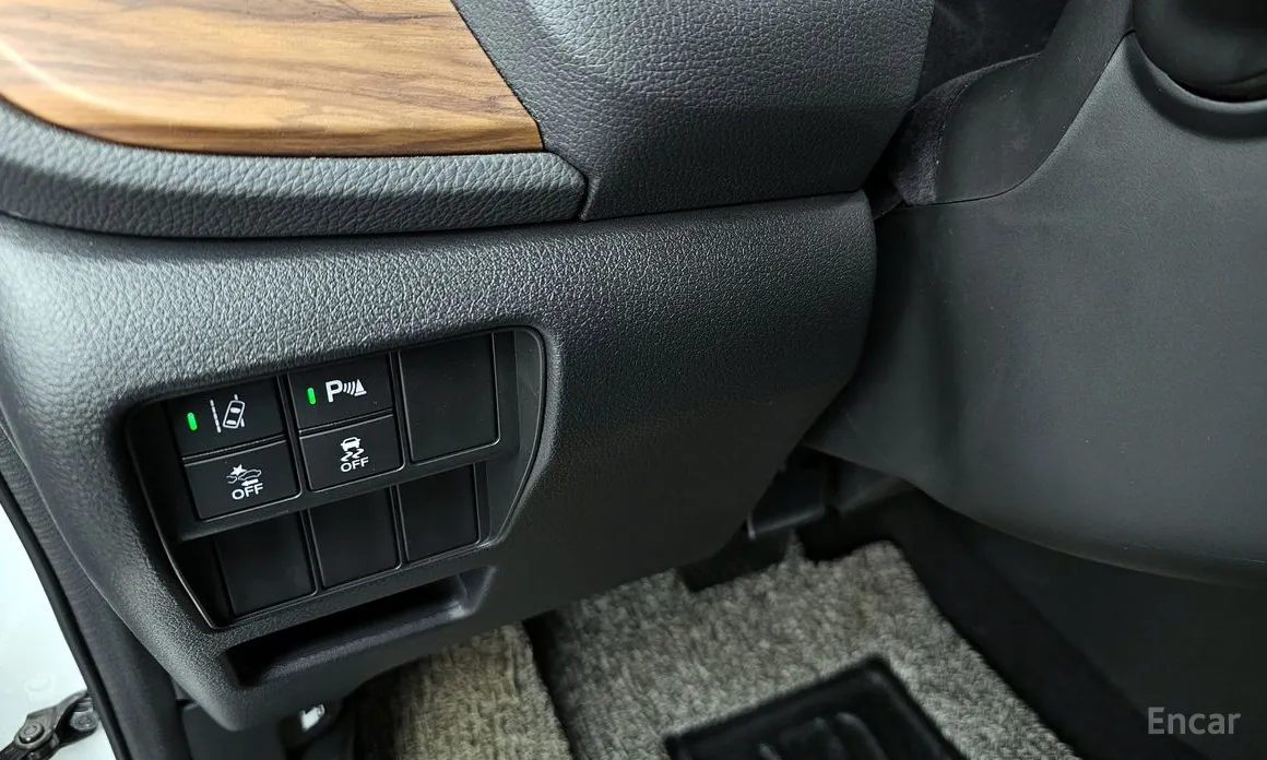 Фото 14 - Honda CR-V