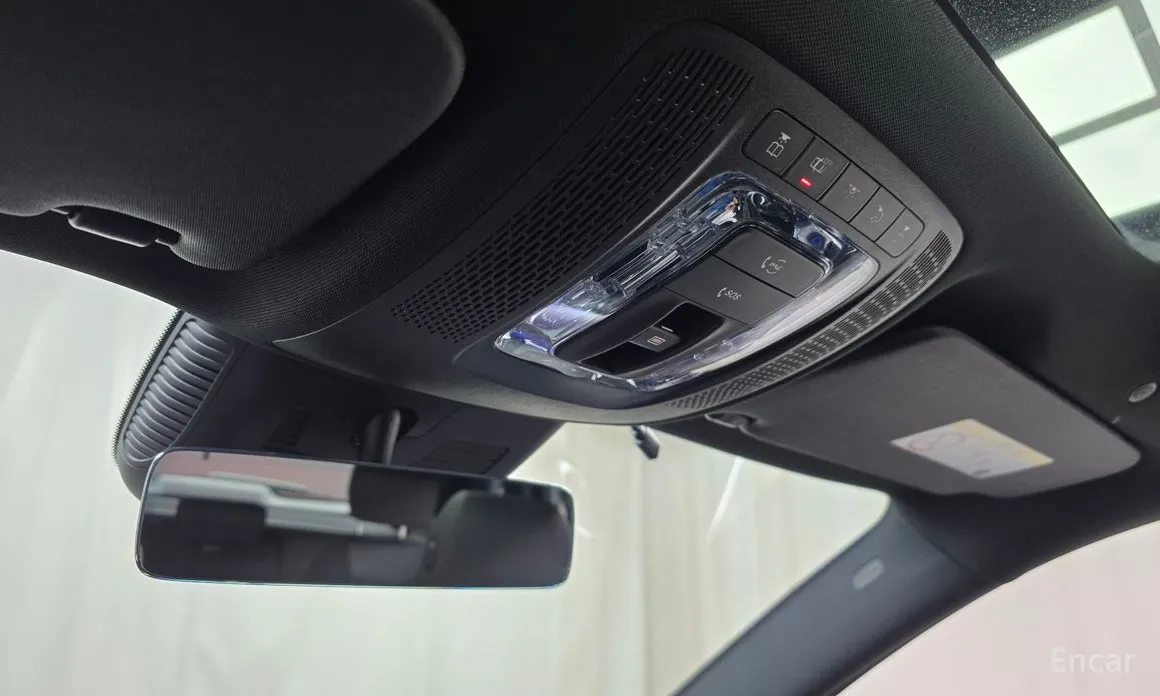 Фото 17 - Mercedes-Benz GLA-Class