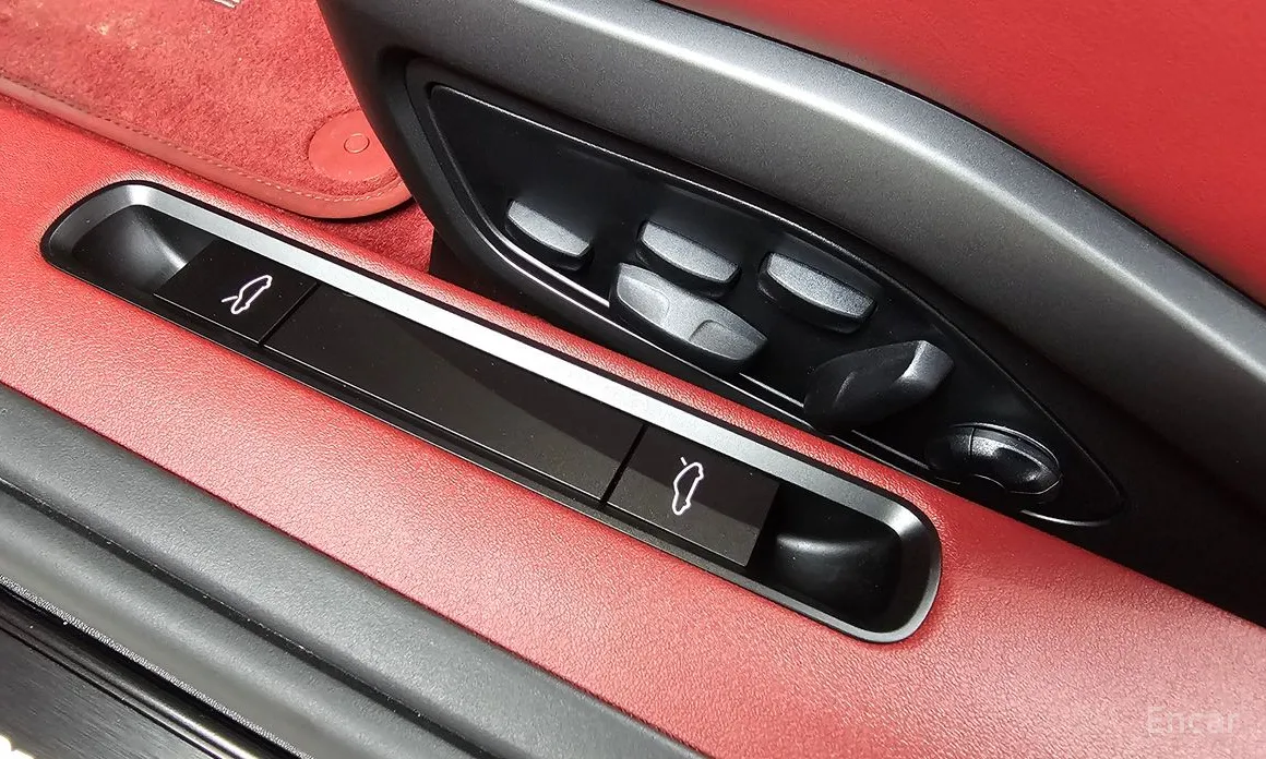 Фото 19 - Porsche 911