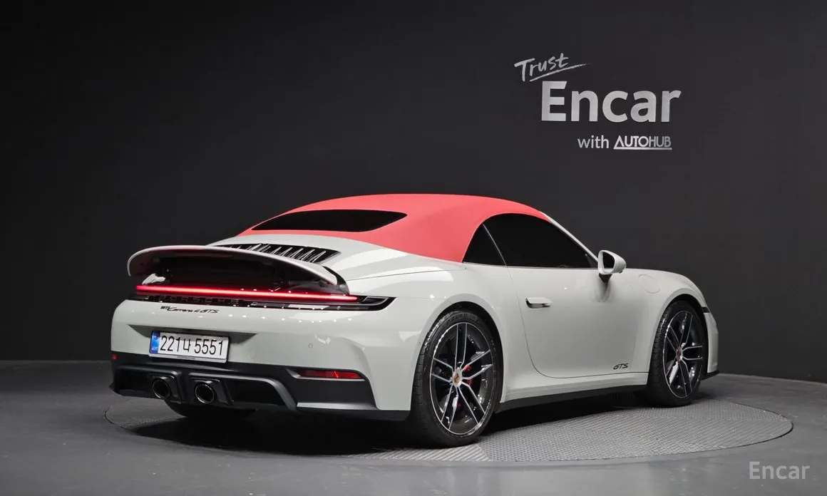 Фото 2 - Porsche 911