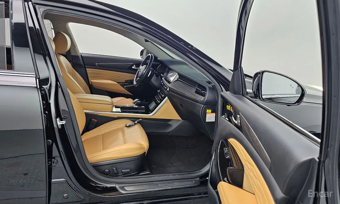 Фото 12 - Kia K7