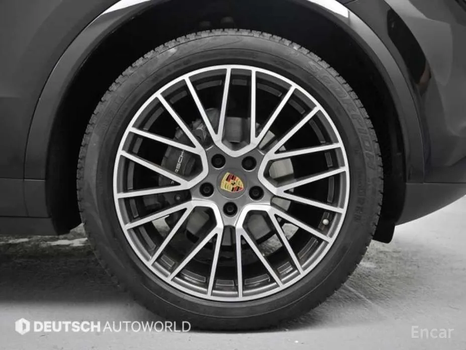 Фото 5 - Porsche Cayenne