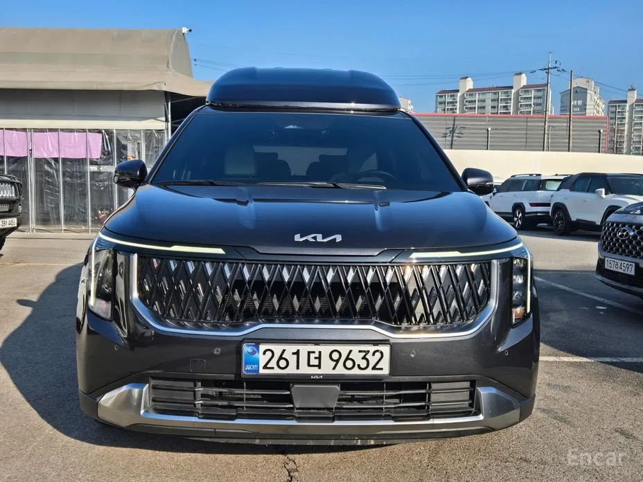 Фото 3 - Kia Carnival