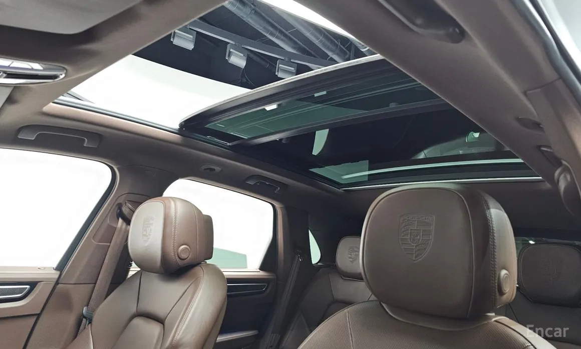 Фото 18 - Porsche Cayenne