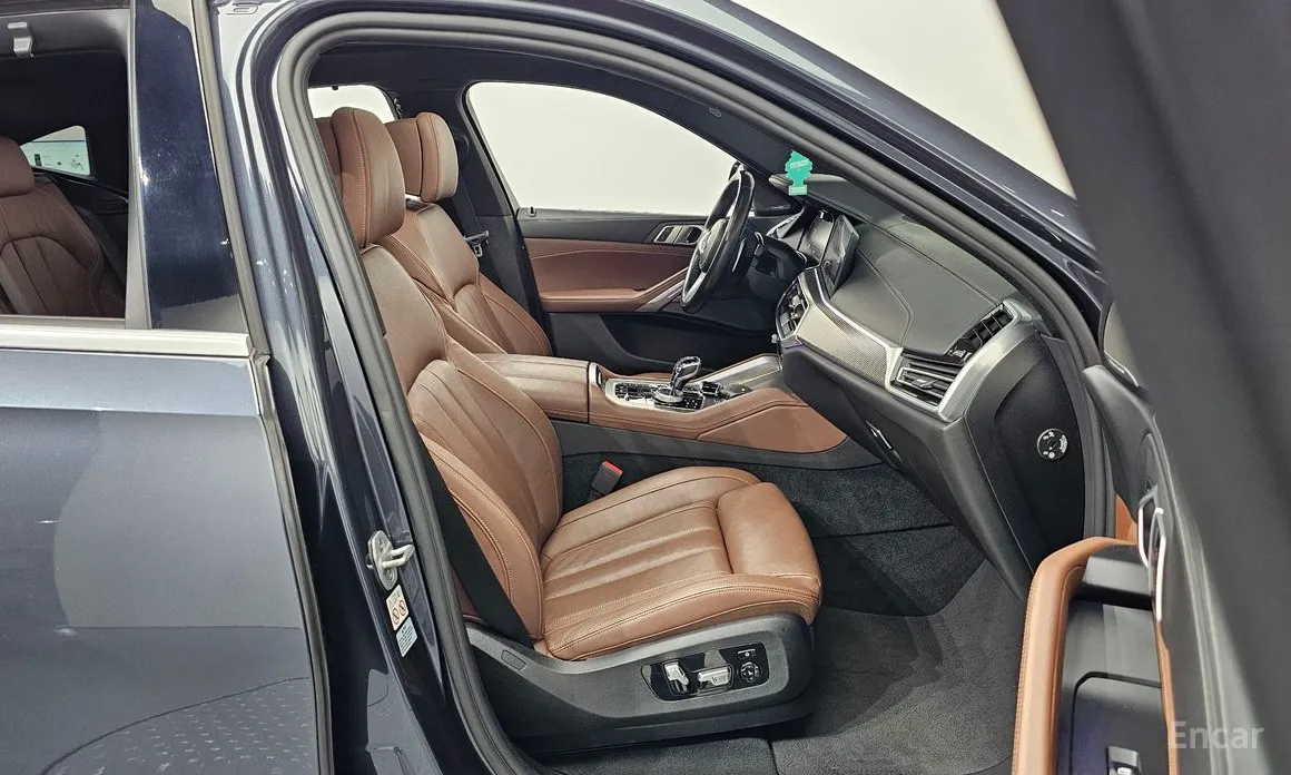 Фото 10 - BMW X6