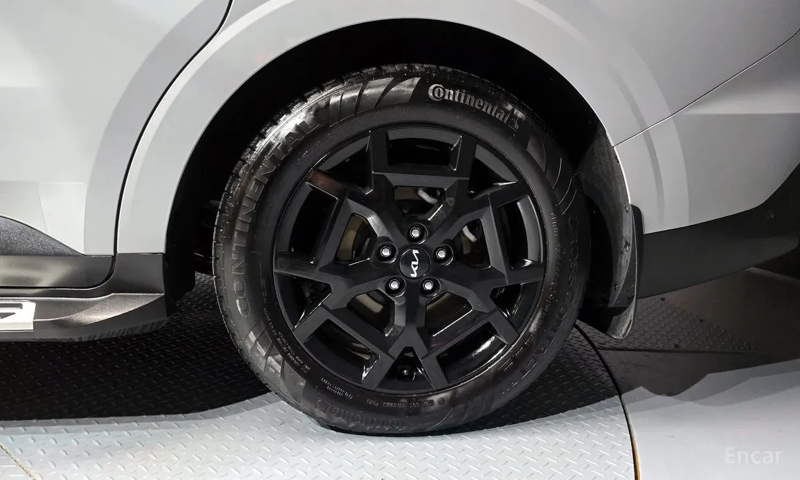 Фото 5 - Kia Carnival