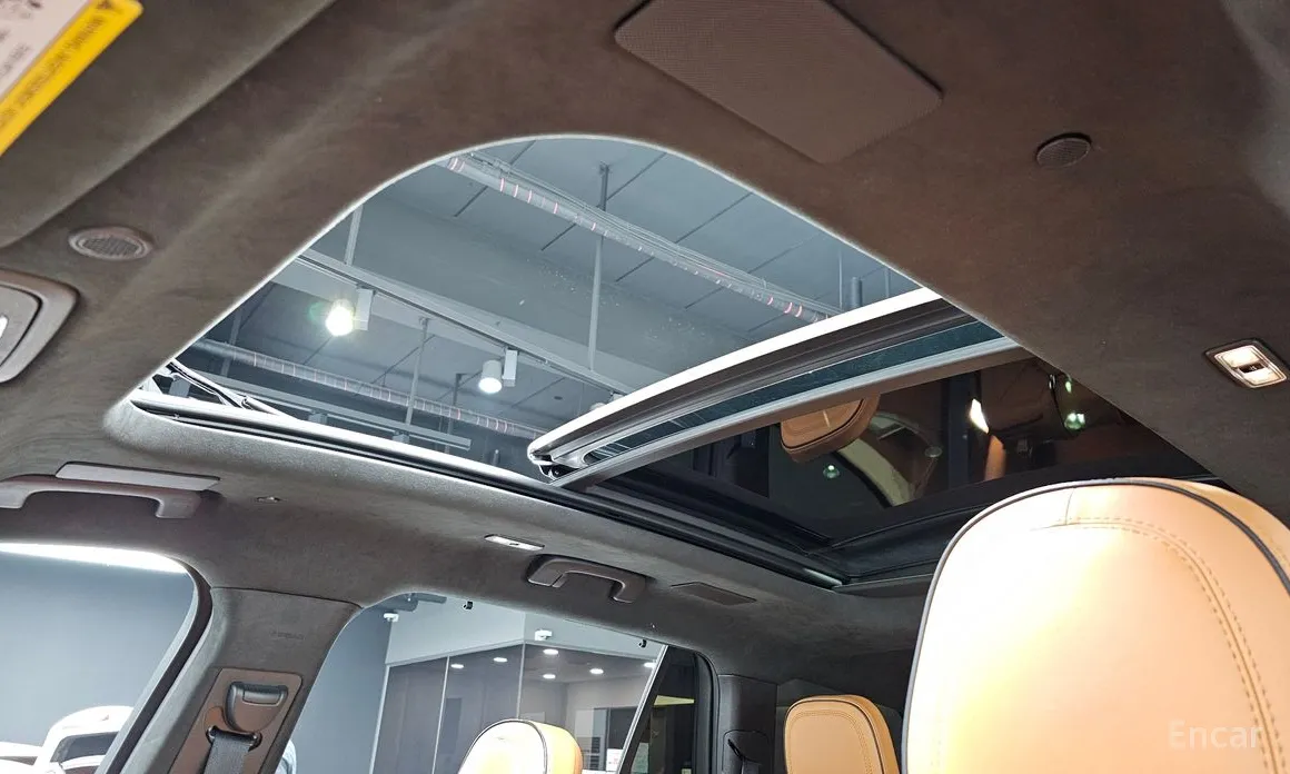 Фото 18 - Lincoln Aviator