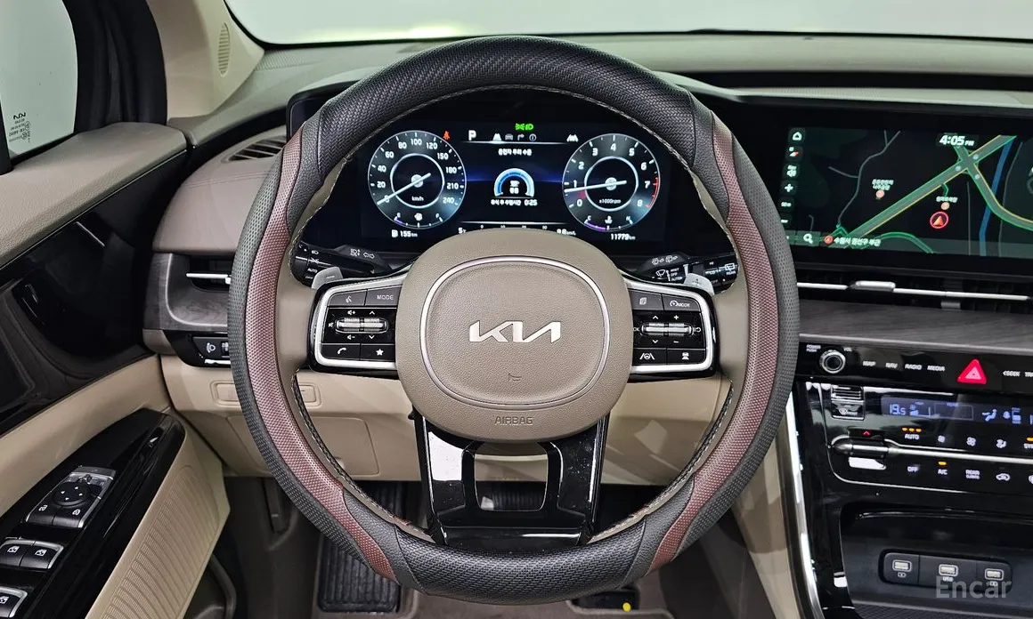 Фото 13 - Kia Carnival