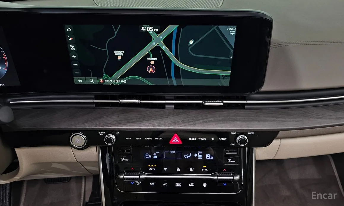 Фото 14 - Kia Carnival