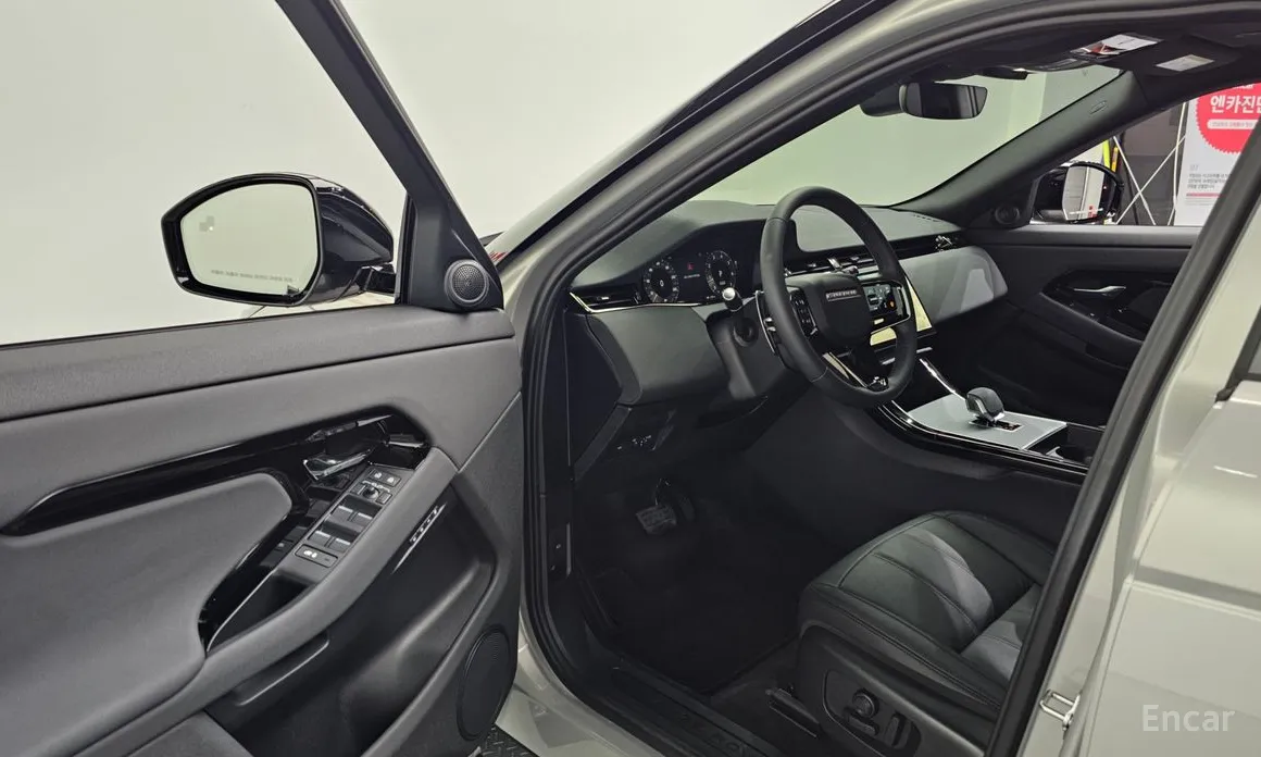 Фото 11 - Land Rover Range Rover Evoque