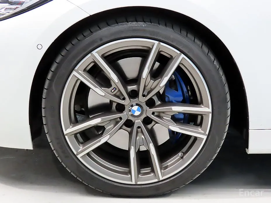 Фото 20 - BMW 4 Series