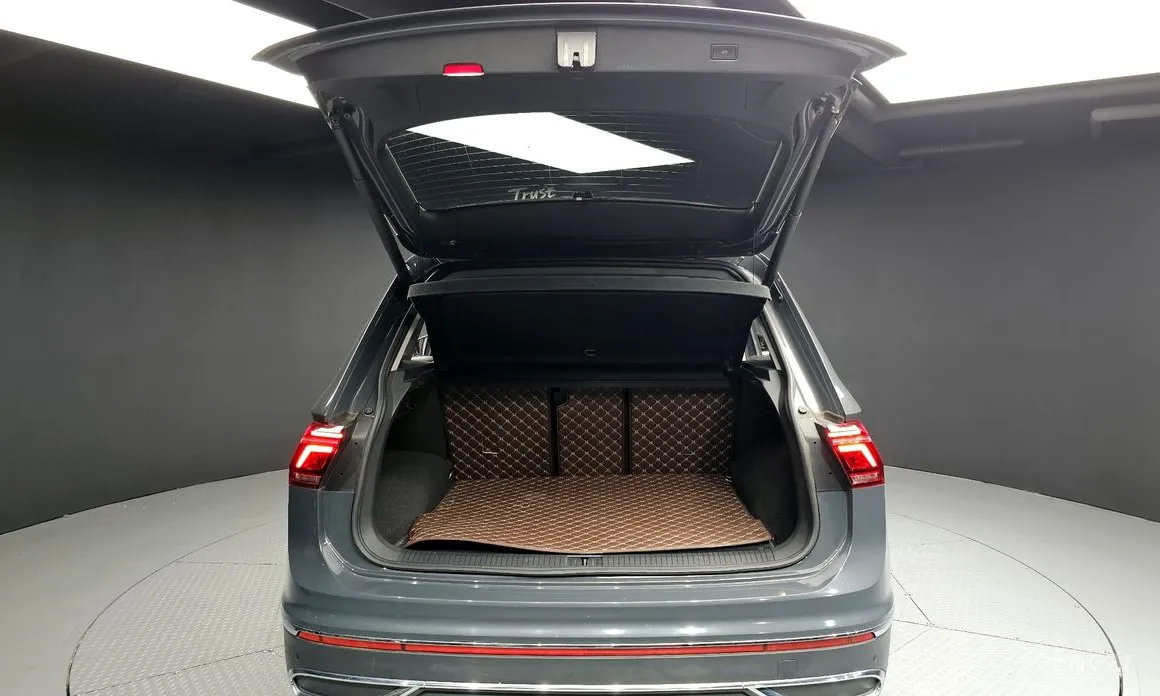 Фото 19 - Volkswagen Tiguan