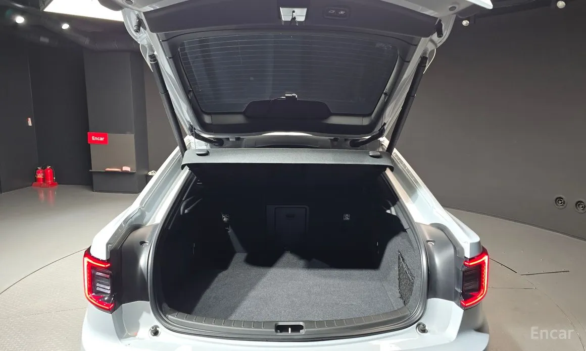 Фото 20 - Polestar 2