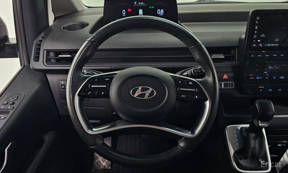 Фото 13 - Hyundai Staria