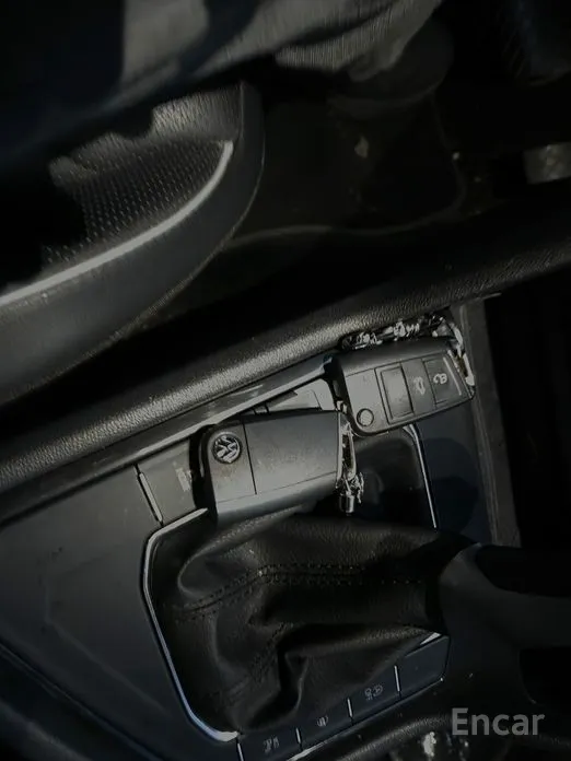 Фото 4 - Volkswagen Tiguan