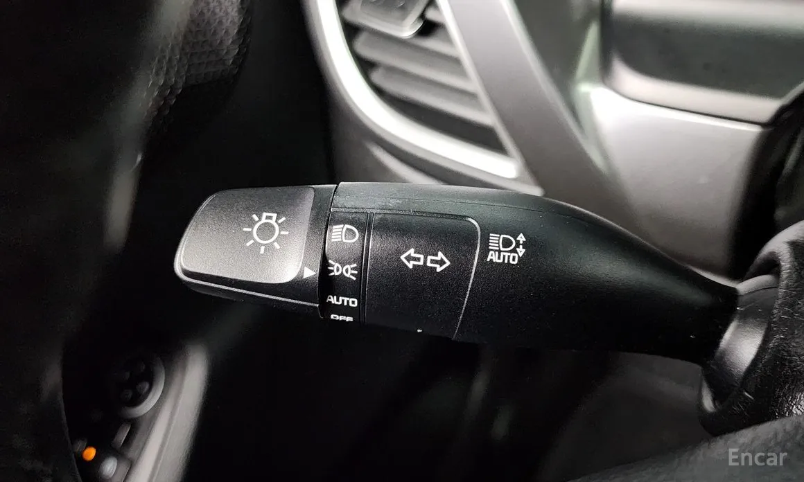 Фото 15 - Kia Seltos